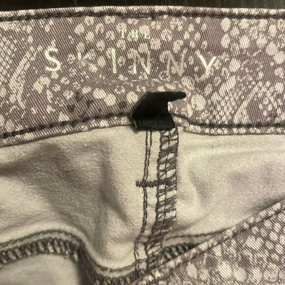 White House black market skinny ankle snakeskin print pants size 2 - Picture 12 of 12